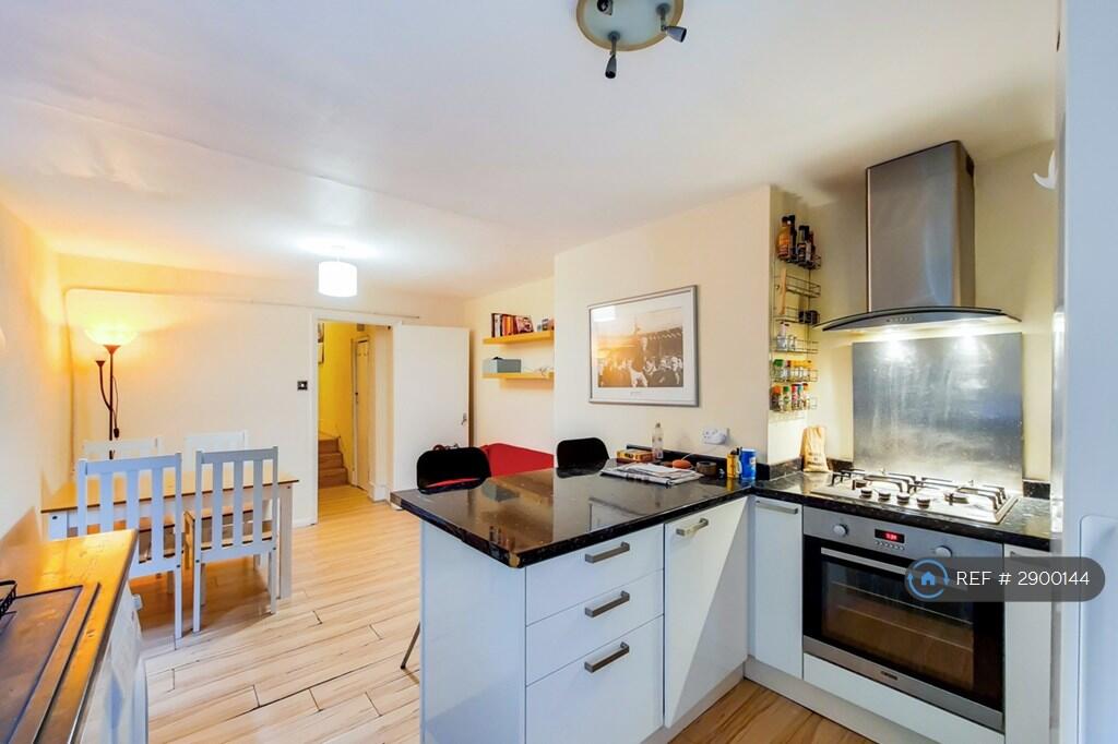 Main image of property: Strathlaven Road, London, SW2