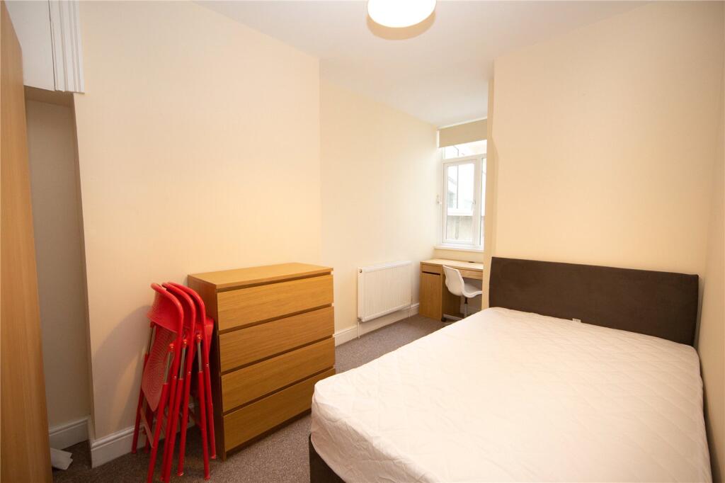House in Cardiff, Maindy, Cathays - View 3