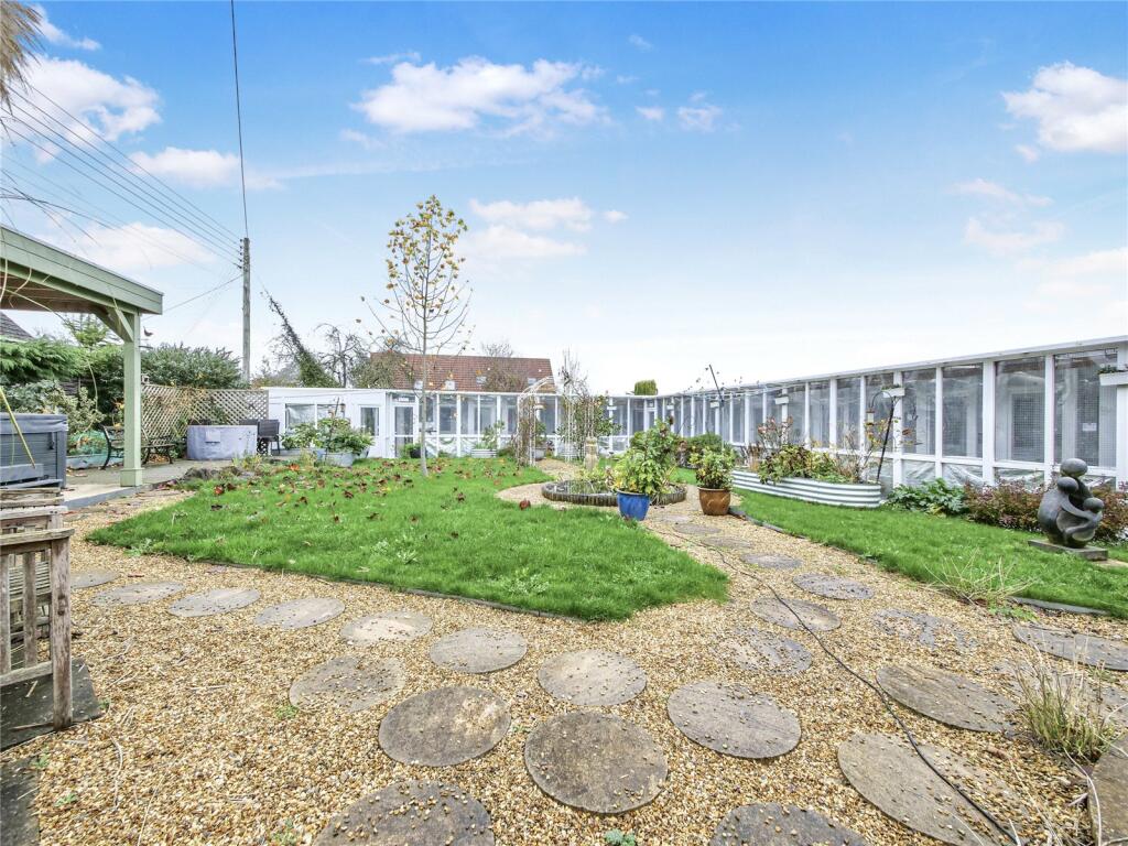 Additional image 2 of Successful Cattery Business & Family Home