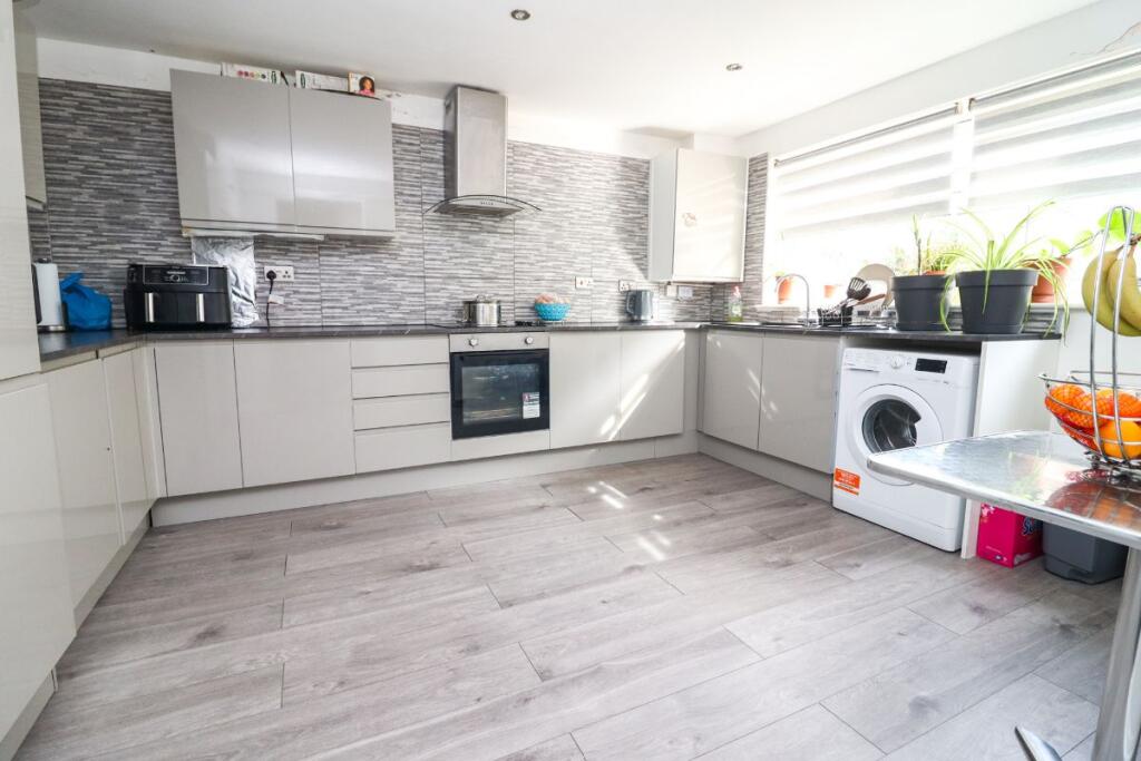 Apartment in Kempston, Bedford - View 4