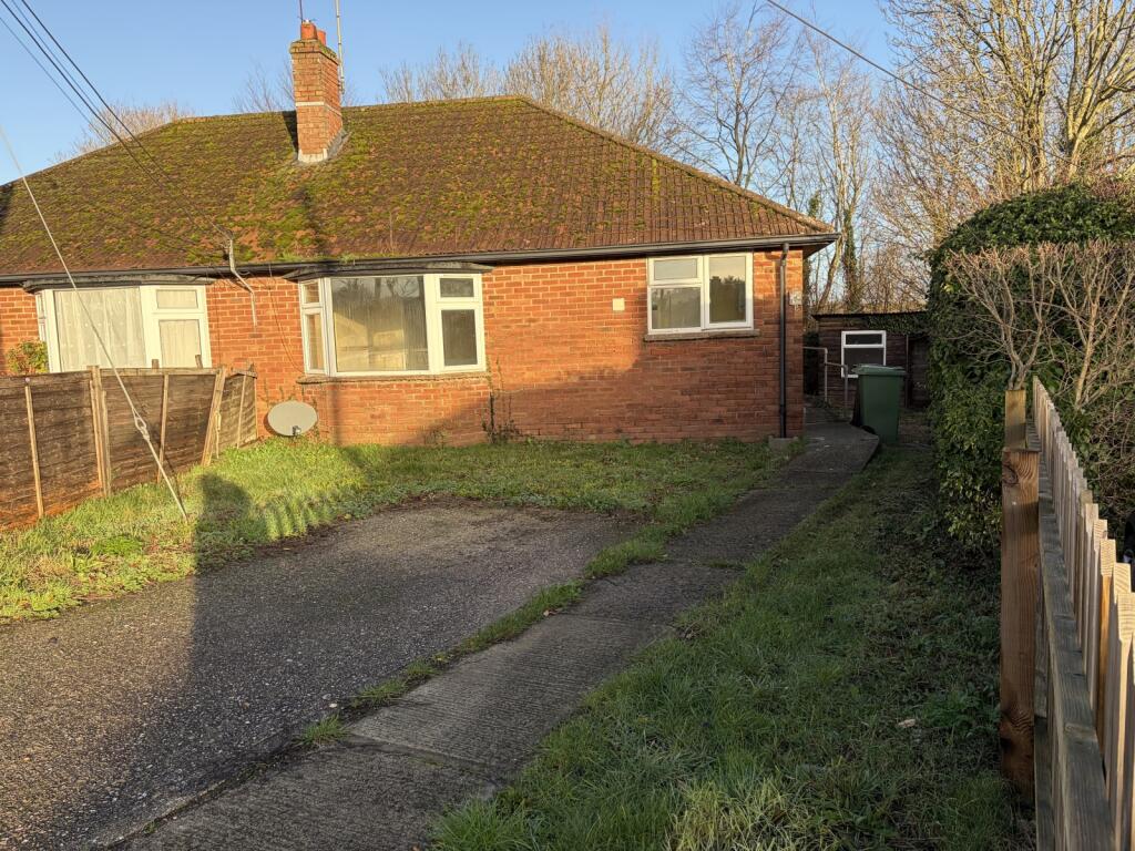 Main image of property: Church Side, East Ilsley, Newbury, Berkshire, RG20