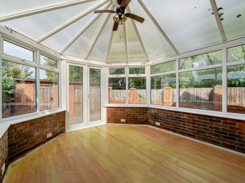 House in Wakefield, City Fields - View 5