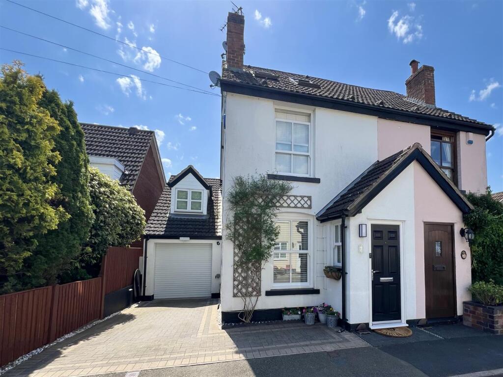 Main image of property: Chapel Street, Hagley, Stourbridge