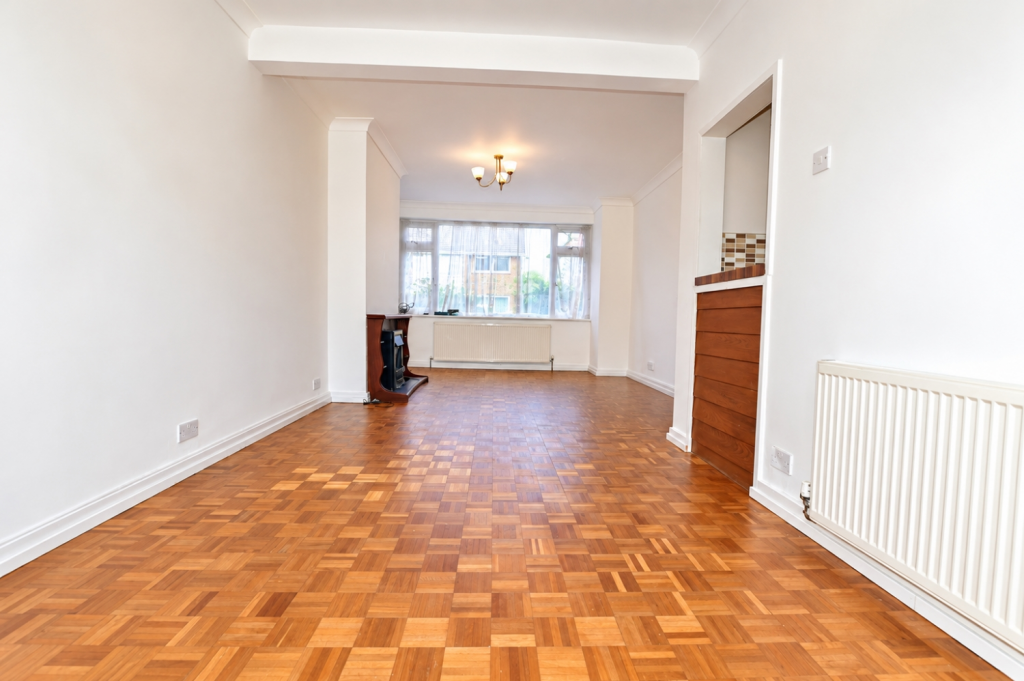 House in Romford - View 3