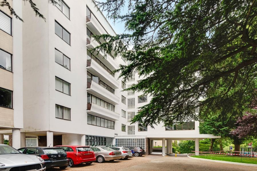 Main image of property: North Hill, Highgate Village, N6