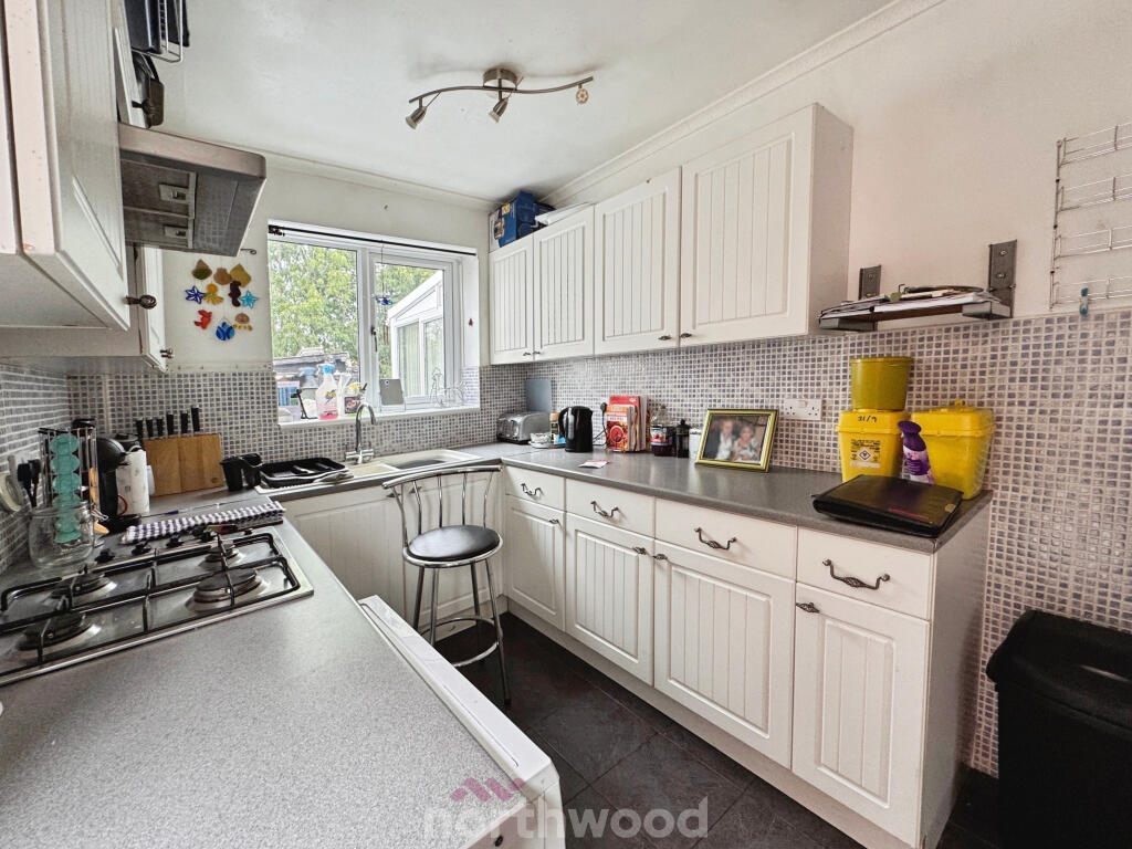 House in Doncaster - View 5