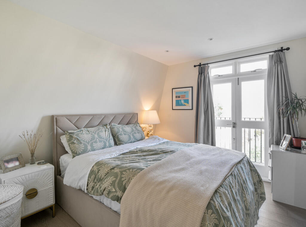 Harvist Road, London, NW6 photo 4