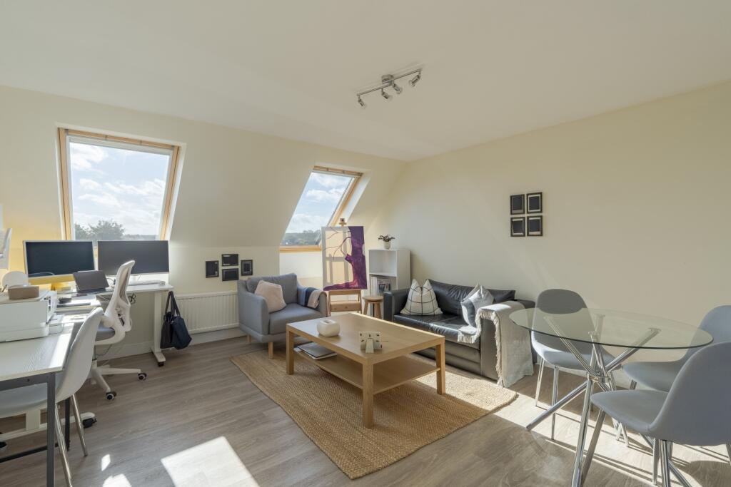 Apartment in Oxford - More
