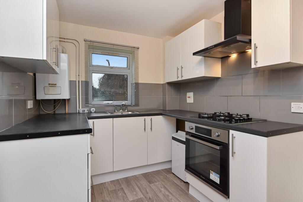 Ground Floor Flat, Flat 1 Exeter House, 25 Bowbank Close, Shoeburyness, SS3 photo 2
