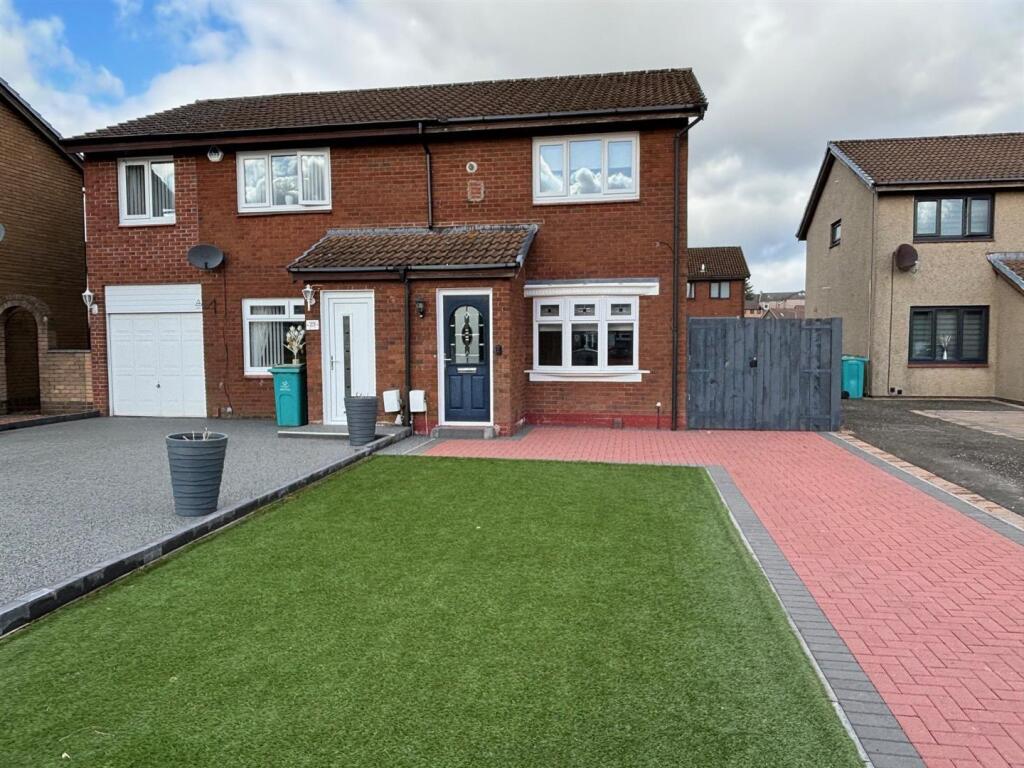 Main image of property: Park Avenue, Holytown