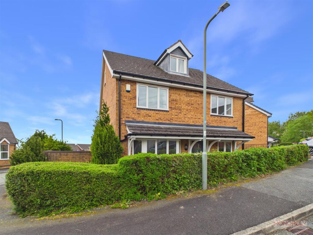 Main image of property: Fox Close, Summerhill, Wrexham