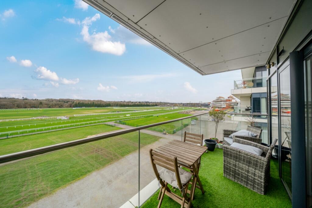 Main image of property: Kingman Way Newbury RG14