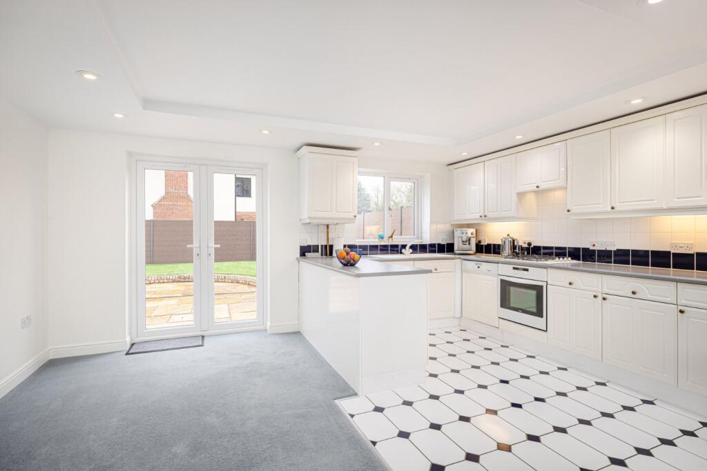 House in Uttlesford, Takeley - View 2
