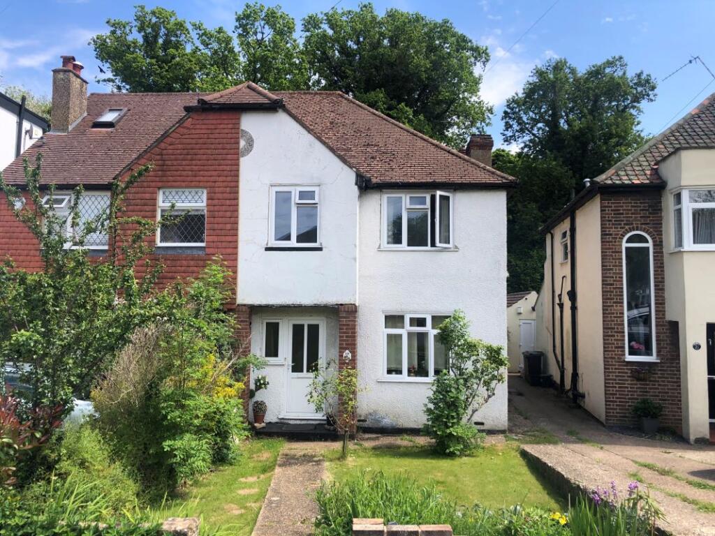 Main image of property: 19 Chipstead Way, Banstead, Surrey, SM7 3JH
