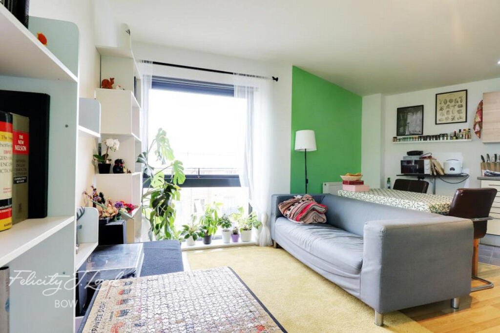 Main image of property: Windsor Court, Bow