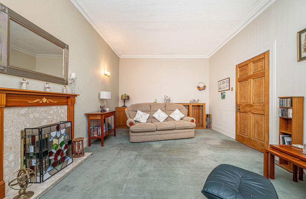 Apartment in Kirkcaldy, Linktown - More