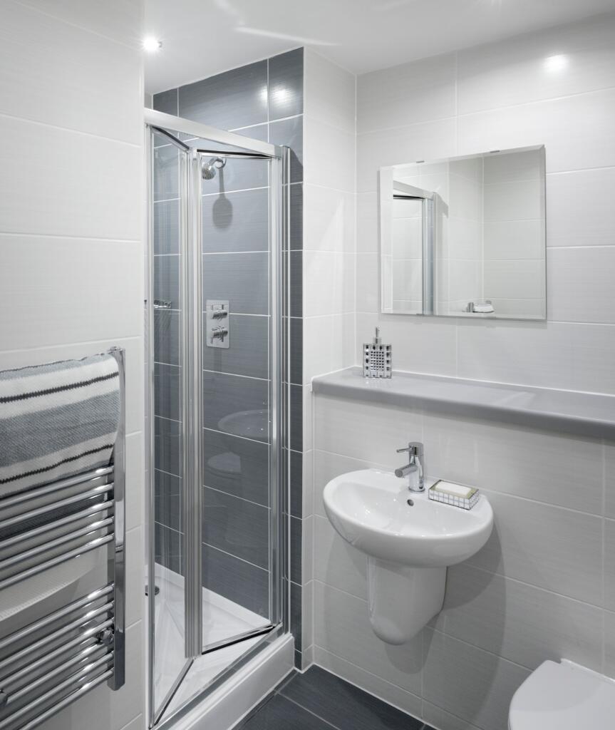 Apartment in Liverpool - View 5