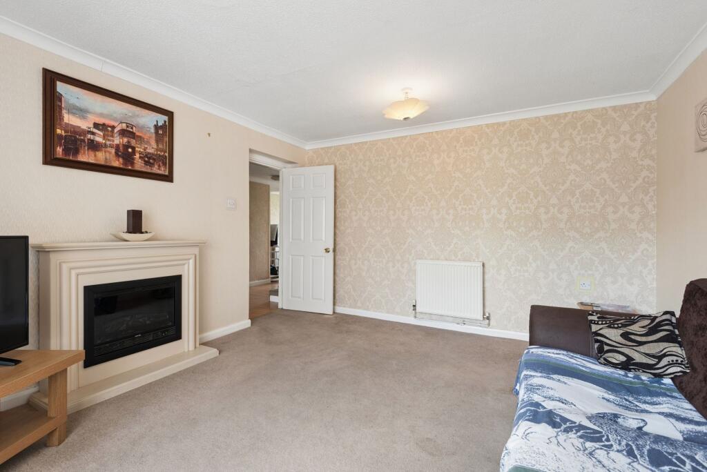 House in Stevenage - More