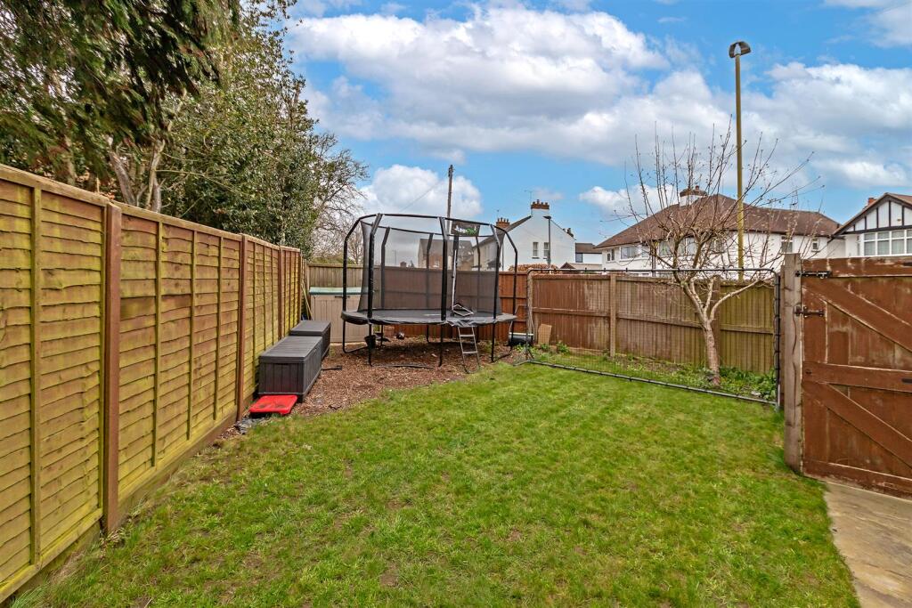 Additional image 17 of Flora Grove, St Albans