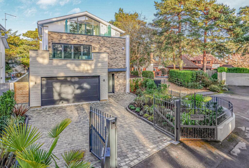 Main image of property: Crichel Mount Road, Evening Hill