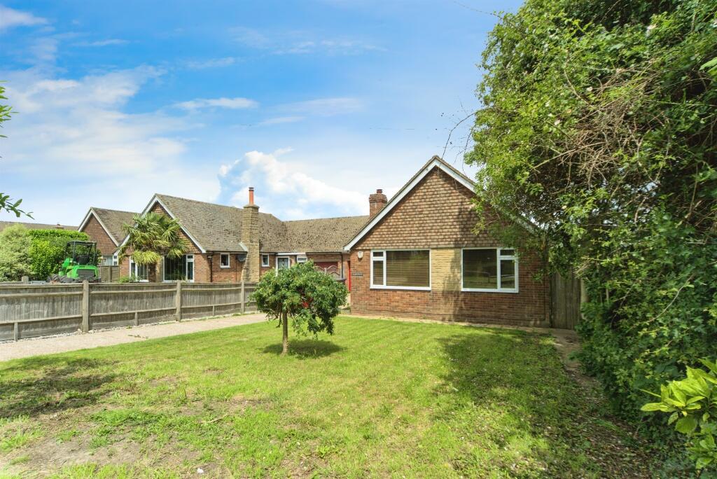 3-bed semi-detached on Manchester Road, Ninfield, Battle, £350,000