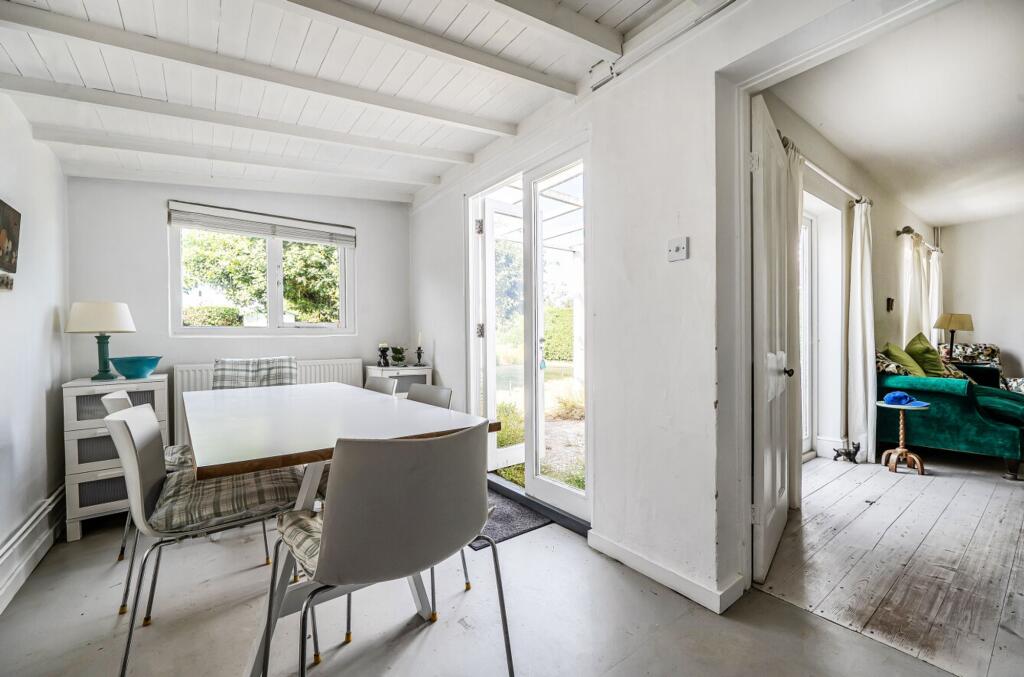 The Crescent, West Wittering, PO20 - View 5