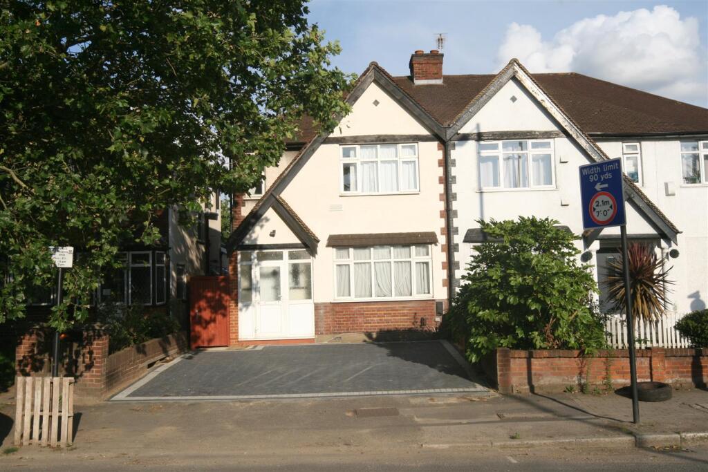 Main image of property: Greenford Road, Greenford