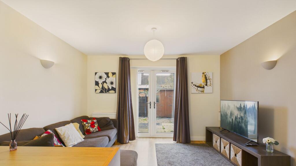 Viking Court, Bracebridge Heath, LN4 photo 3