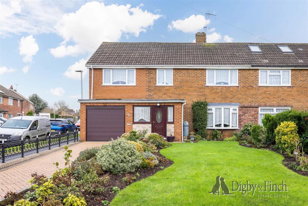 Main image of property: Yonge Close, Radcliffe-On-Trent, Nottingham