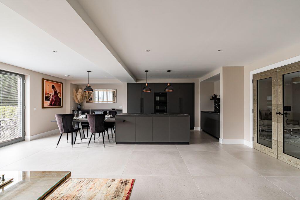 House in Edinburgh - View 5