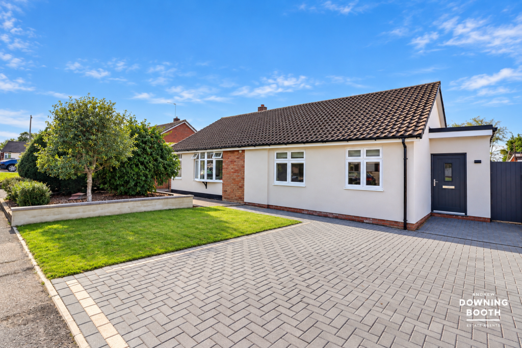 Main image of property: Appledore Road, Walsall, WS5 3DT - No Upward Chain & Beautifully Presented