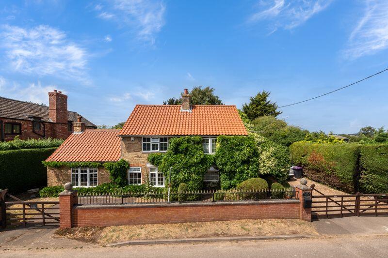 Main image of property: Carnation Cottage with Integral Annex, Five Mile Lane, Washingborough