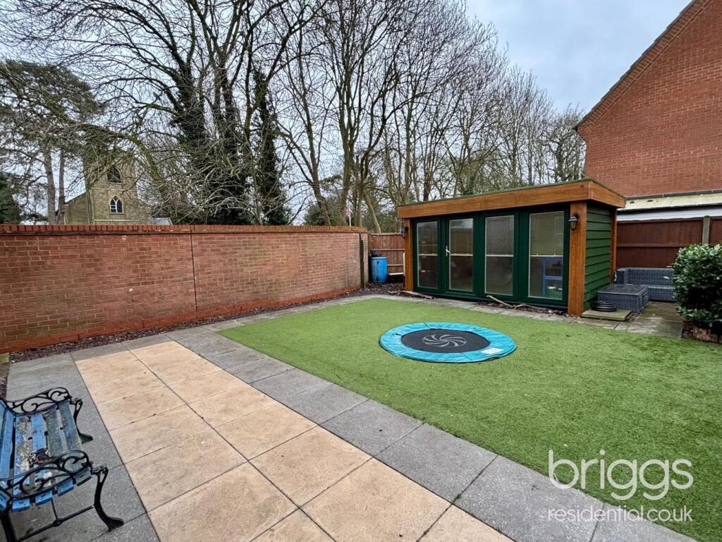 Soke Road, Newborough, Market Deeping, PE6 photo 2