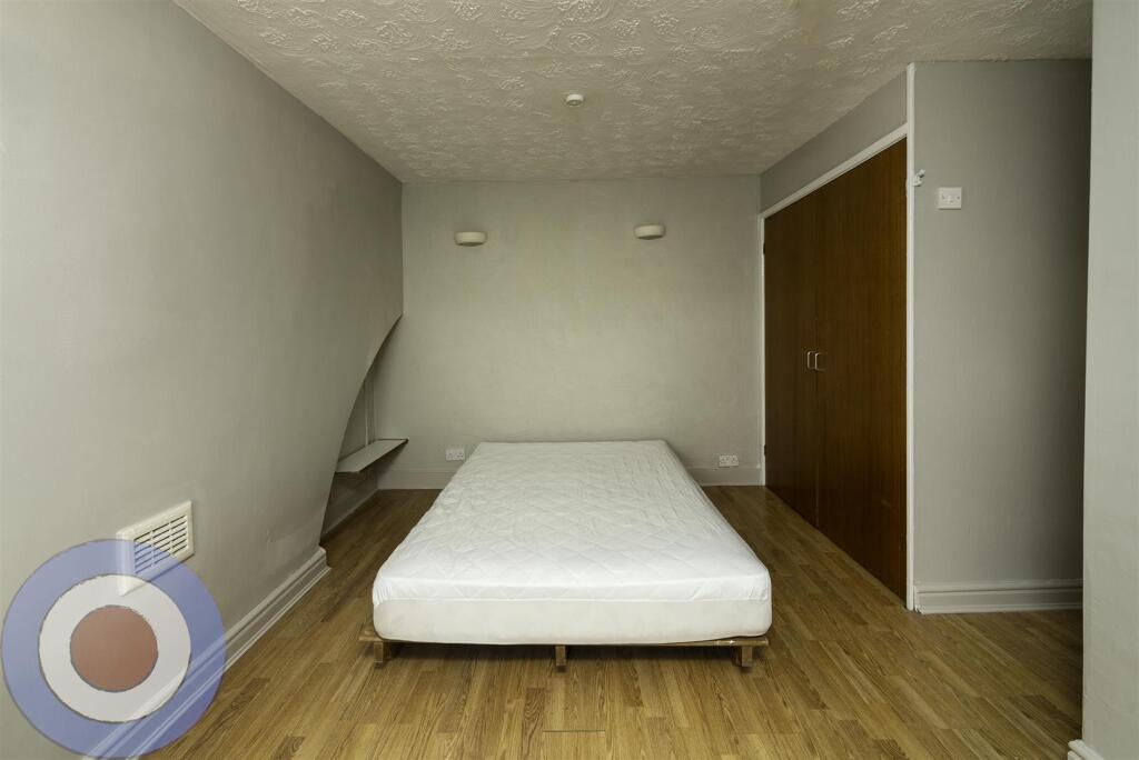1 bedroom terraced house for rent