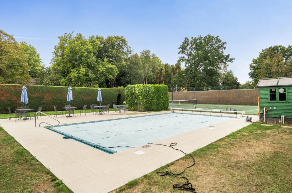 Apartment in Maidenhead, Fishery - View 4