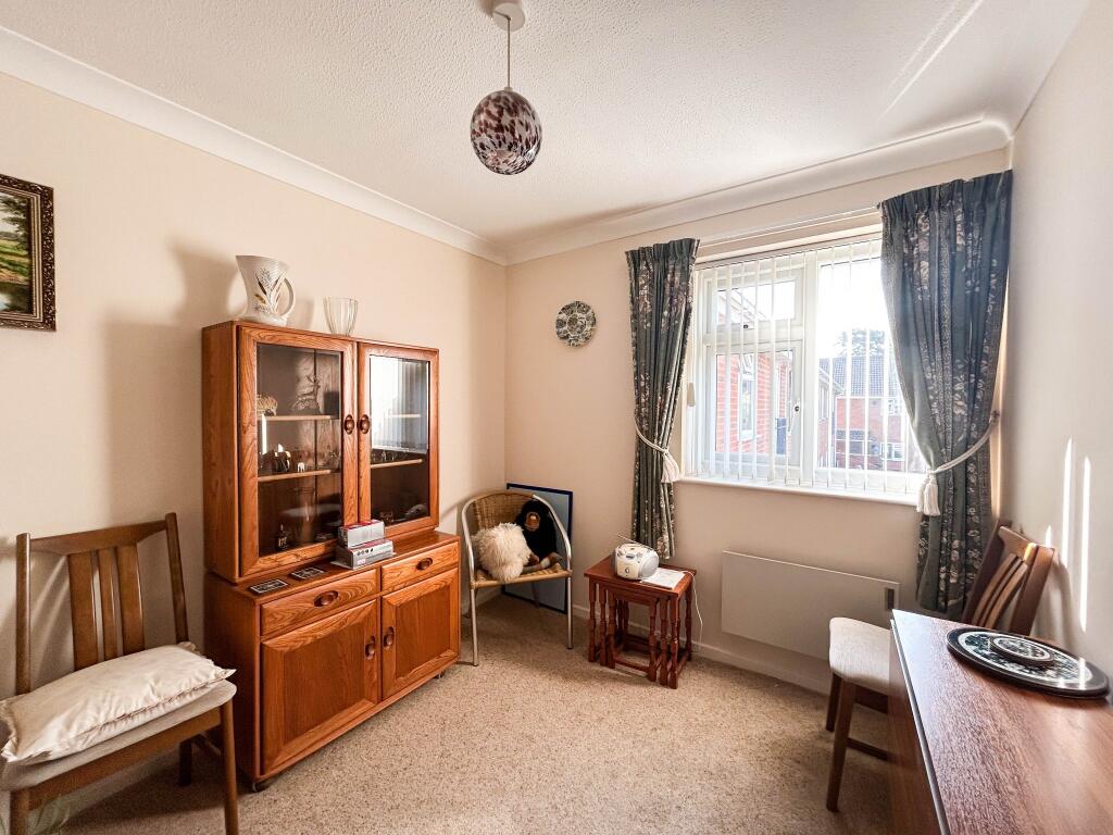 Gilwynes Court, Aldwick Felds - More