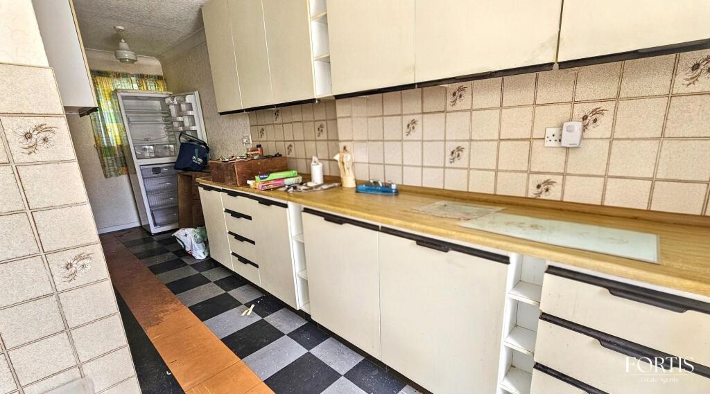 Willowdale Road, Cardiff, CF5 photo 4