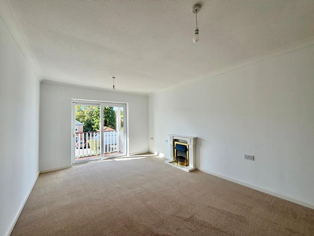 Apartment in Eastleigh, Chartwell Green, West End - View 4