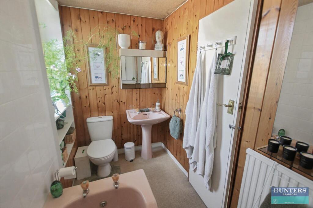 Additional image 23 of Abb Scott Lane Low Moor, Bradford, BD12 0EN