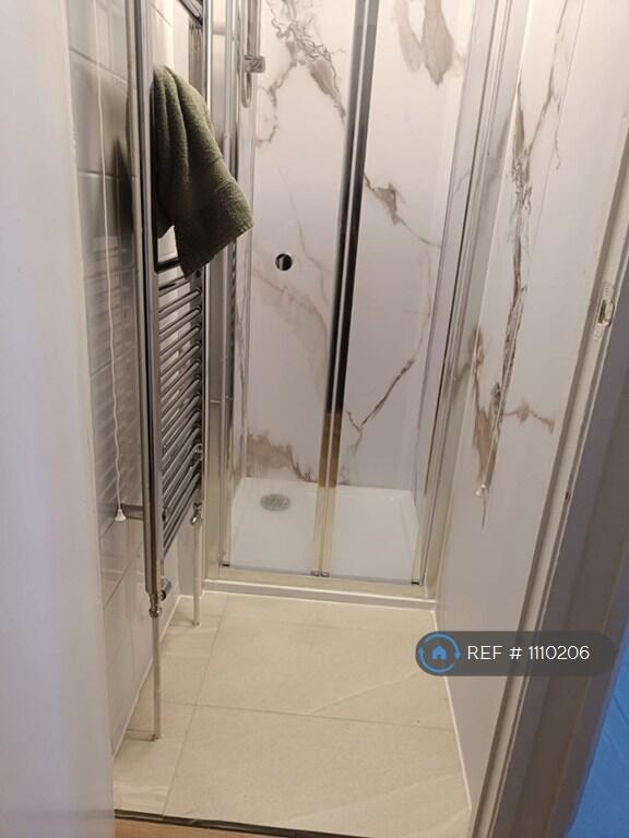 Additional image 2 of Indells, Hatfield, AL10