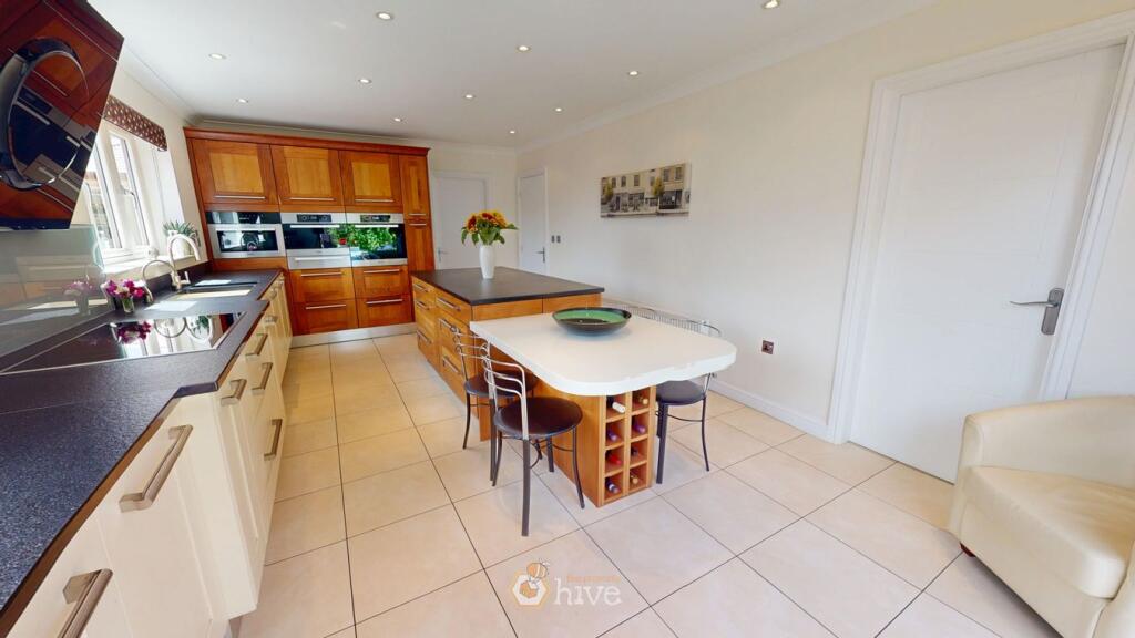Croft Court, Finningley, Doncaster, DN9 - View 4