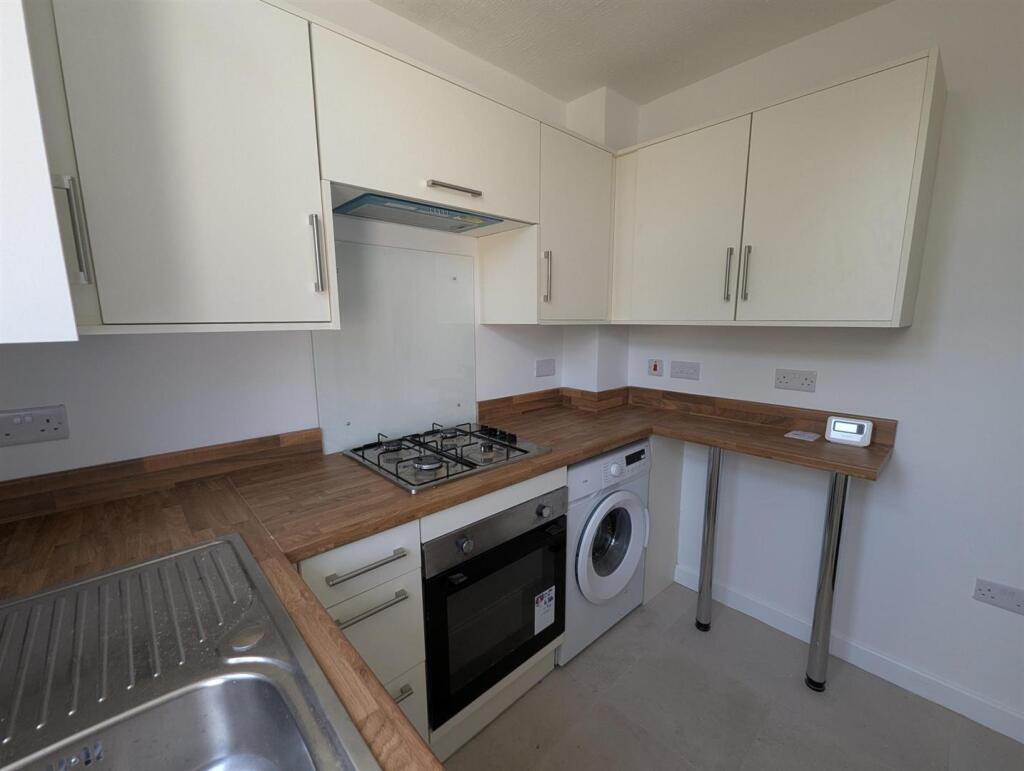 Apartment in London - View 4