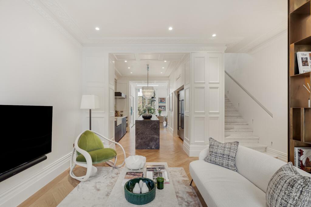 House in London, Kensal Town, Bayswater - View 2