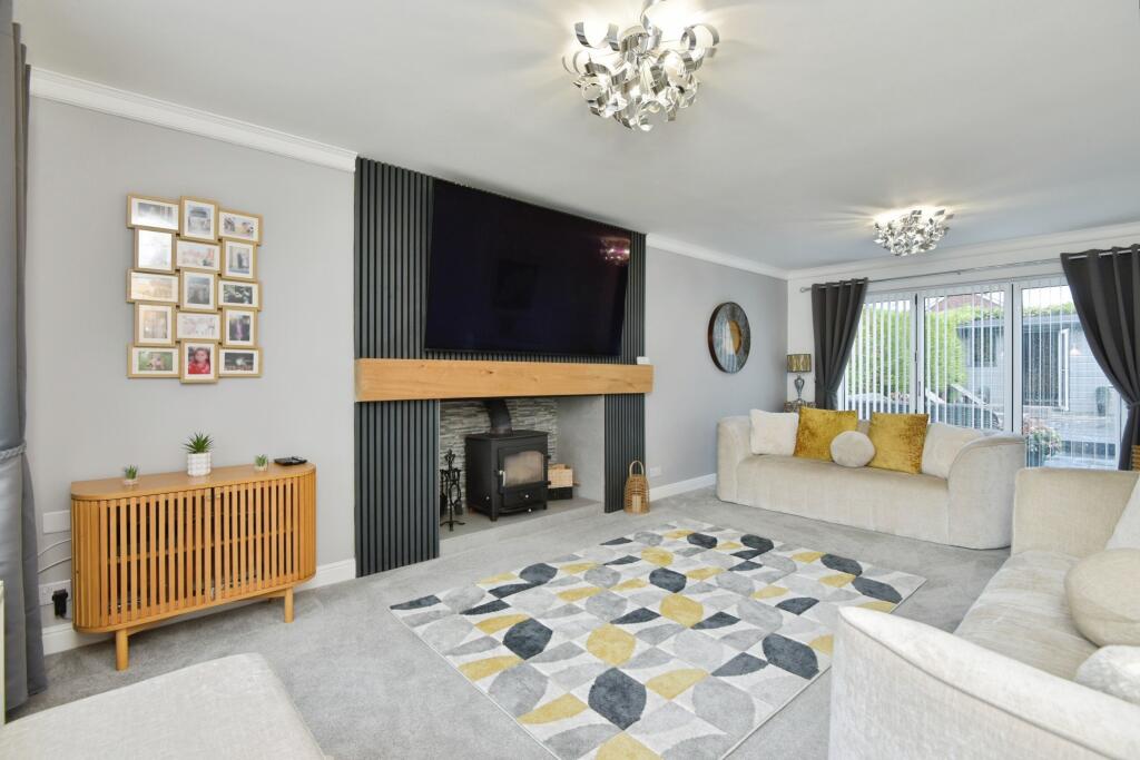 House in Stoke-on-Trent - View 5