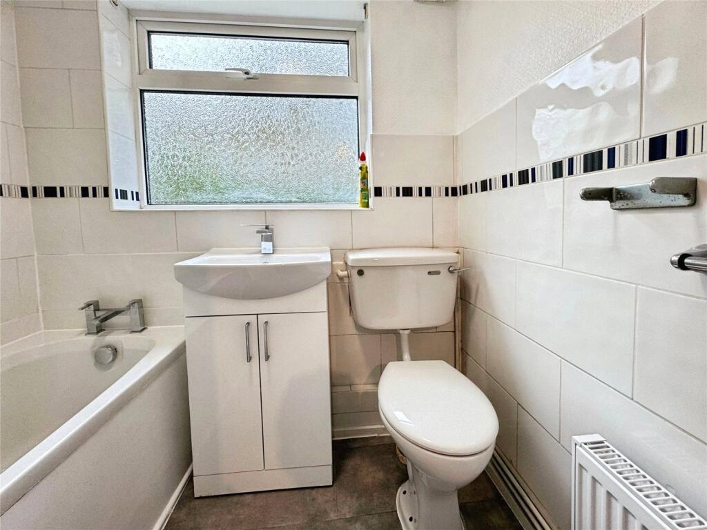 Apartment in Reading - More