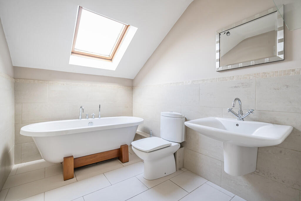 28 Chestnut Close, Holme, LA6 1RX photo 5