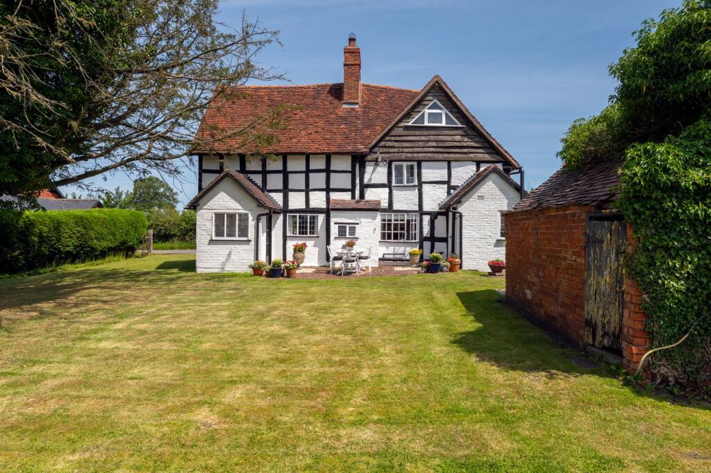 Wapping Lane, Beoley, Redditch, B98 - More