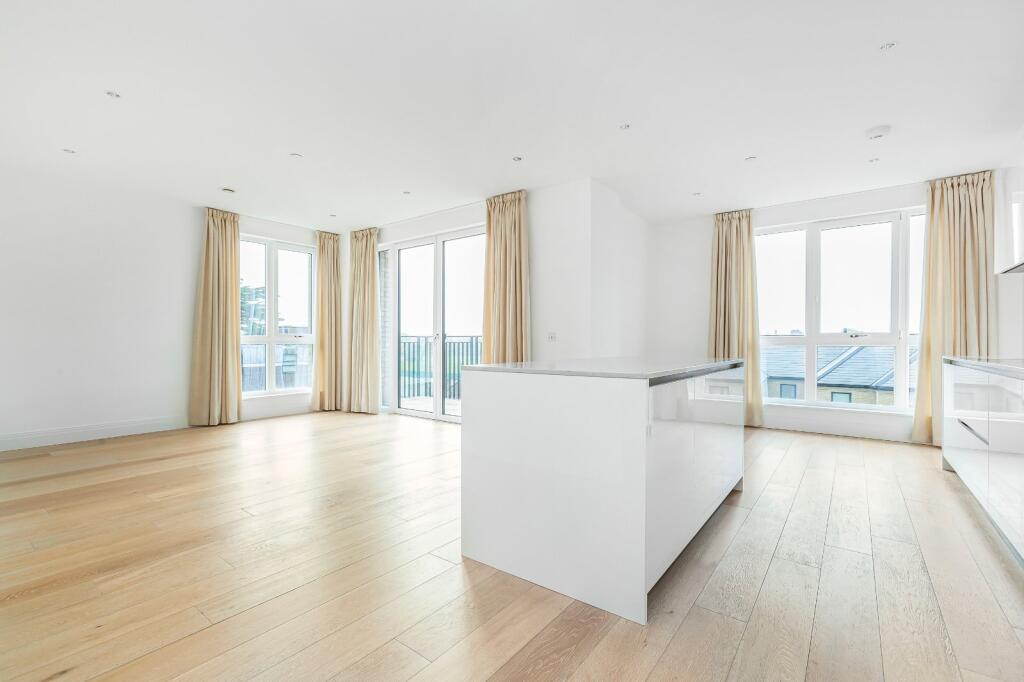Apartment in Twickenham - View 4