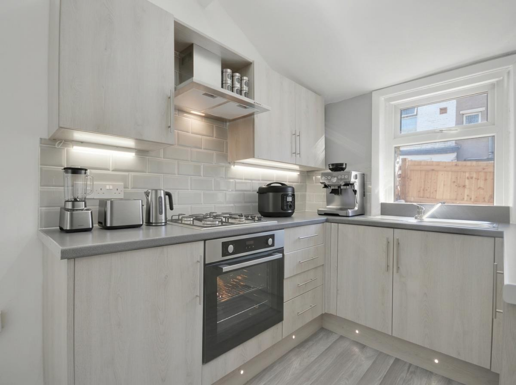Gillibrand Street, Darwen - View 3