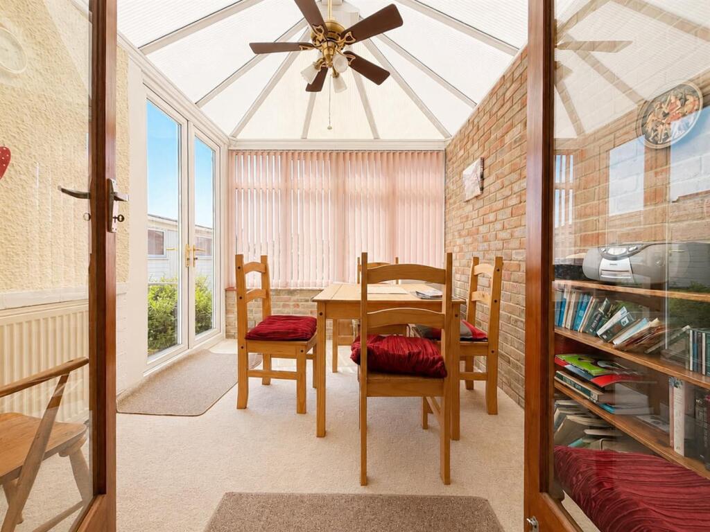 House in Fareham, Hampshire - View 4